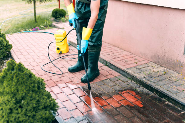 Best Roof Power Washing Services  in Adelino, NM